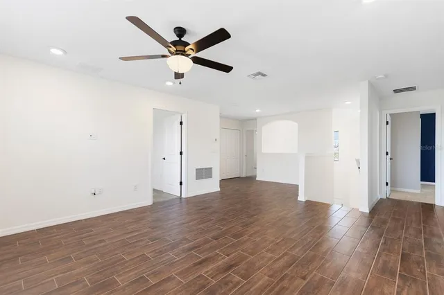 $4,100 | 16738 Mooner Plank Circle, Wimauma, FL 33598