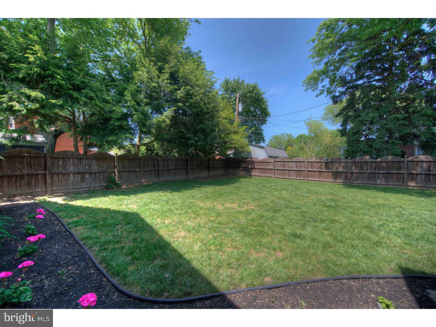 460 Barker Road Springfield, PA 19064 - Photo 3 of 23 Back Yard