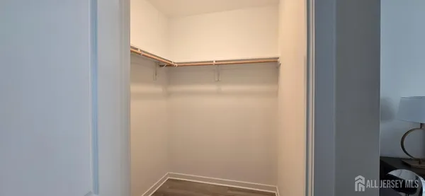 $1,850 | 211 Henderson Road, Unit 2202, Monmouth Junction, NJ 08852
