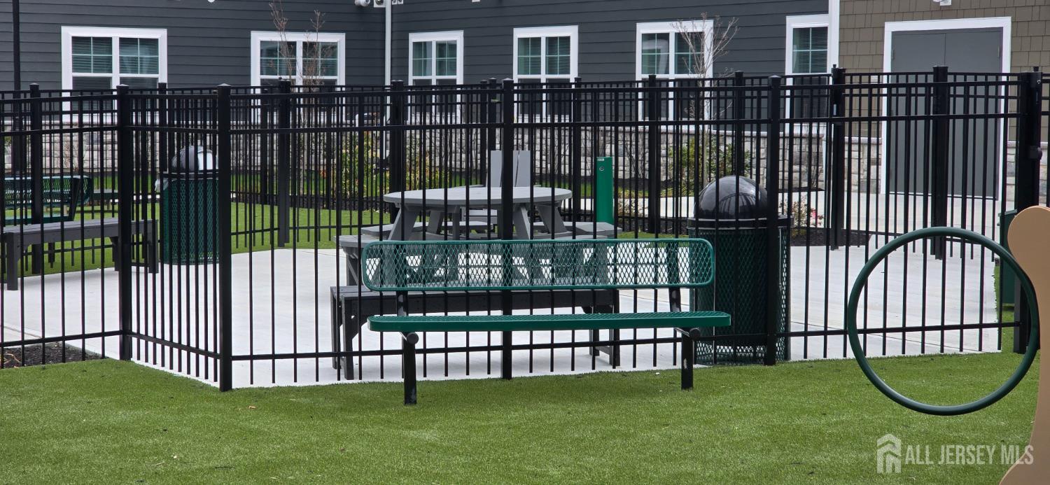 211 Henderson Road, Unit 2202 Monmouth Junction, NJ 08852 - Photo 8 of 27