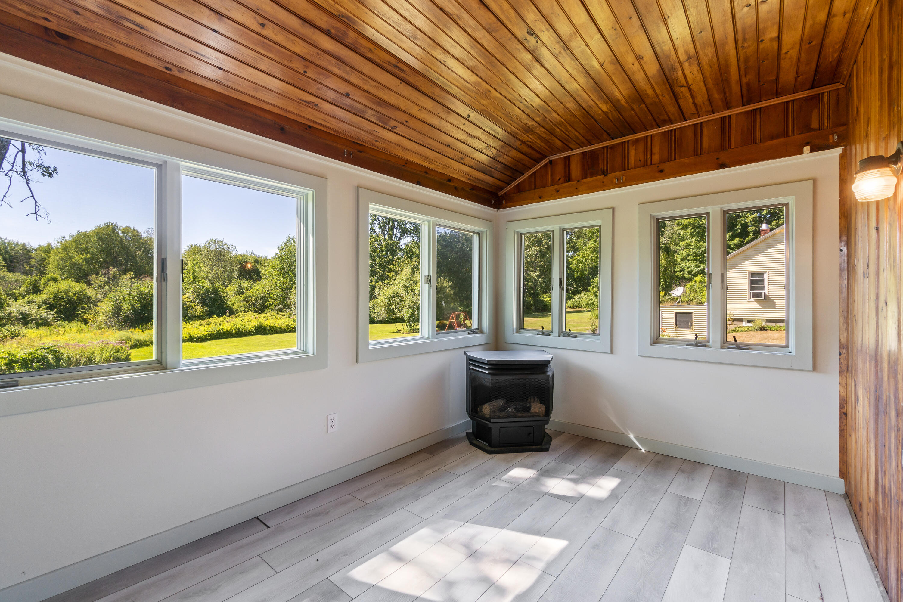 9 Pine Hill Road Berwick, ME 03901 - Photo 10 of 30 9 Pine Hill Road_111