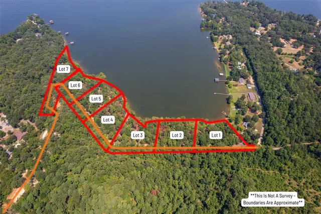 a street sign that is sitting on a shelf