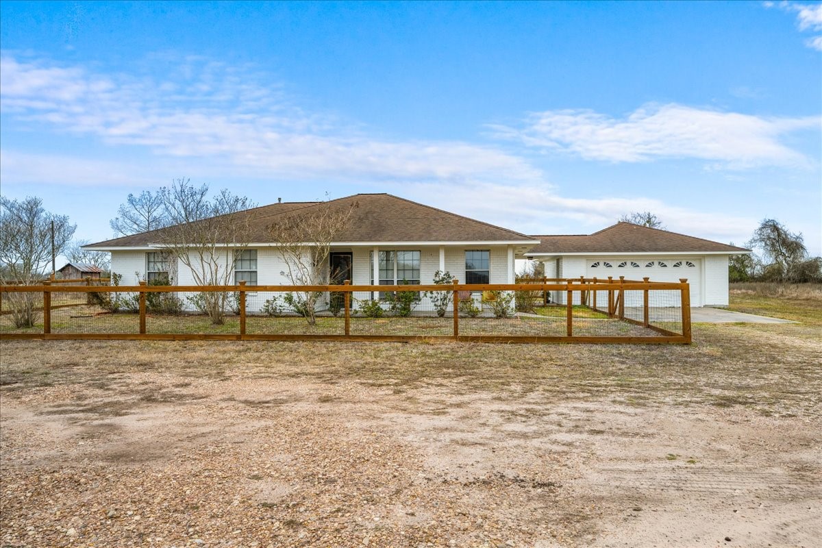 524 Hackemack Road Round Top, TX 78954 - Photo 10 of 20