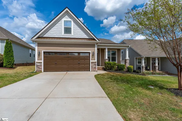 $310,000 | 141 Bur Oak Drive, Taylors, SC 29687