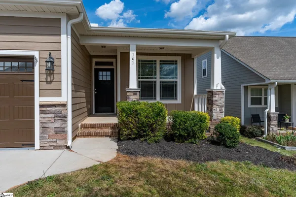 $310,000 | 141 Bur Oak Drive, Taylors, SC 29687