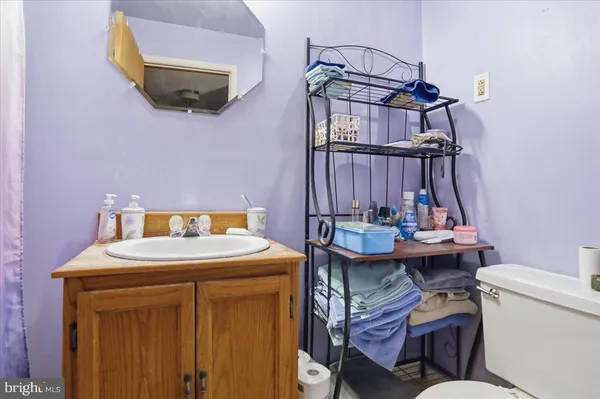 $260,000 | 12604 Longs Hollow Road Southeast, Cumberland, MD 21502
