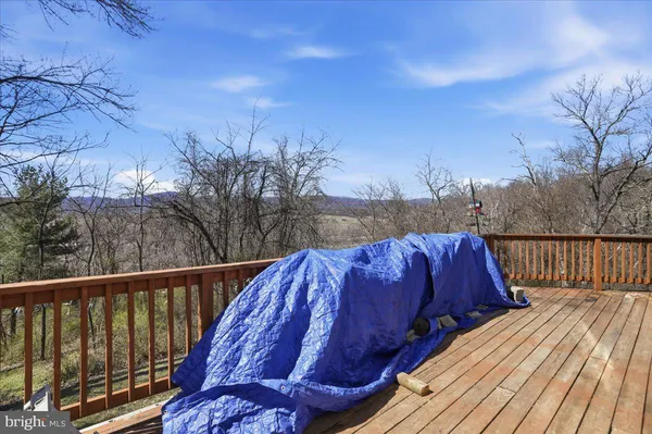$260,000 | 12604 Longs Hollow Road Southeast, Cumberland, MD 21502