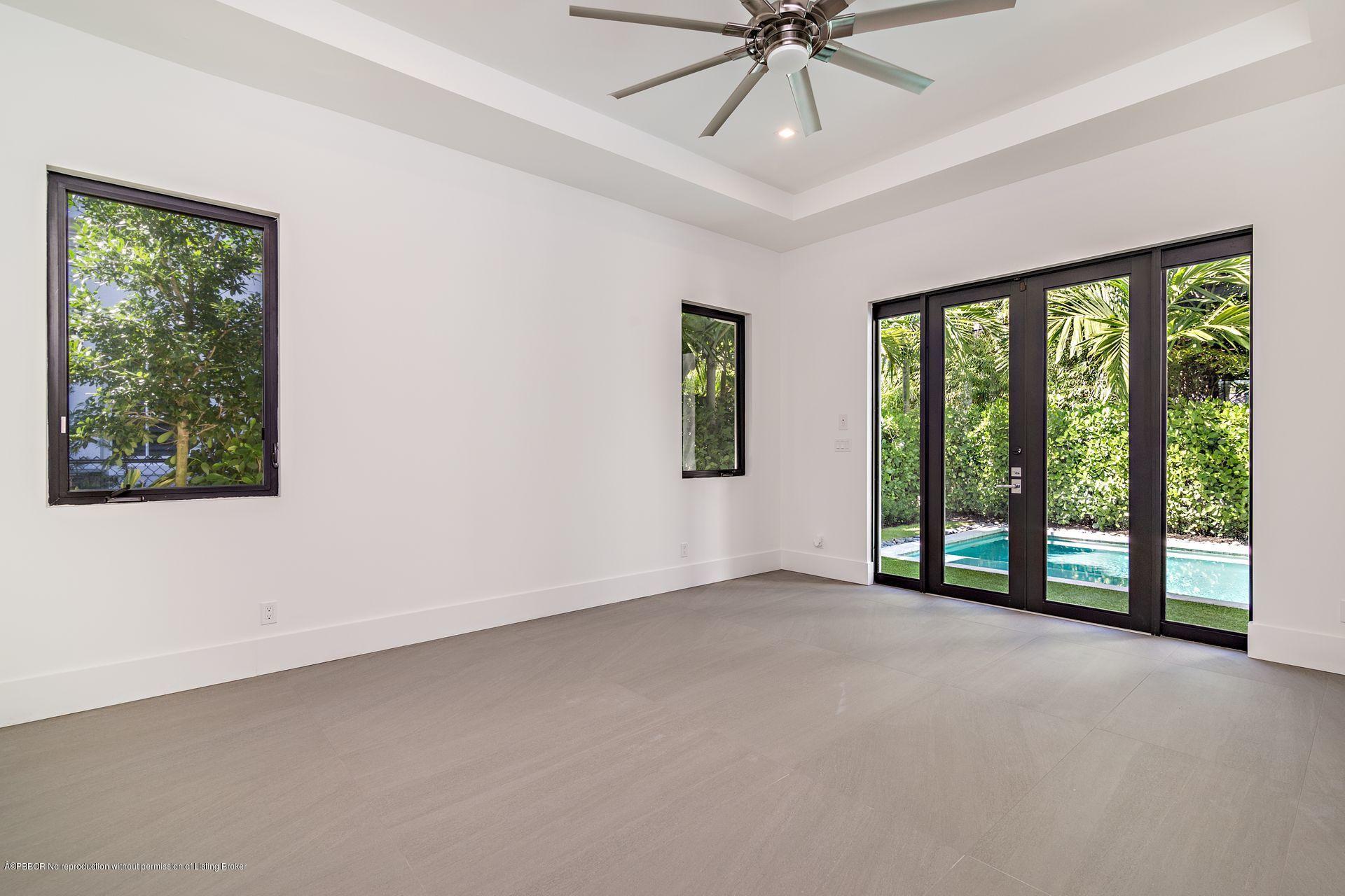 241 Edmor Road West Palm Beach, FL 33405 - Photo 12 of 22 22