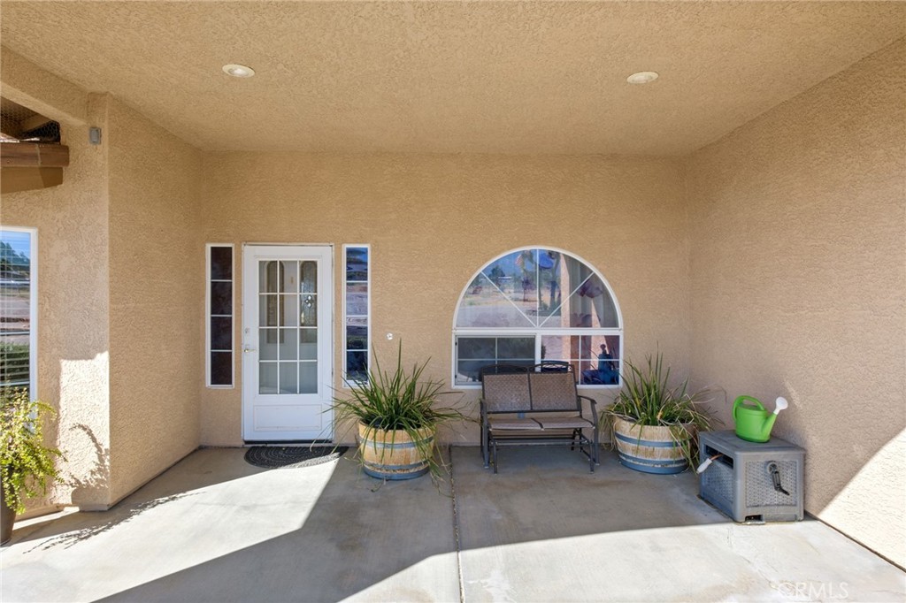 11025 El Esteban Road Phelan, CA 92371 - Photo 40 of 54