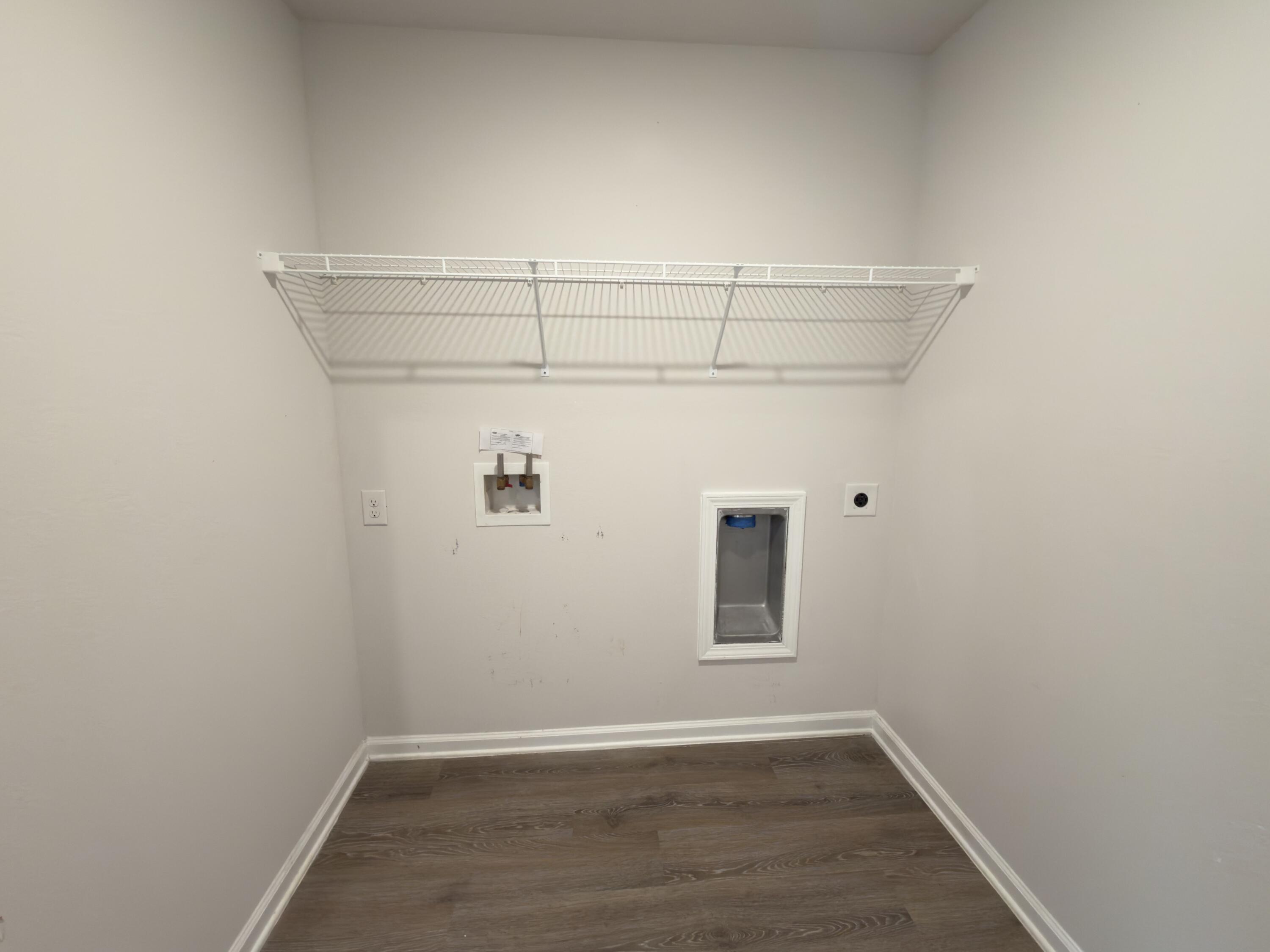 3545 Sugar Maple Lane Crestview, FL 32539 - Photo 24 of 27 a view of a small space with an empty space
