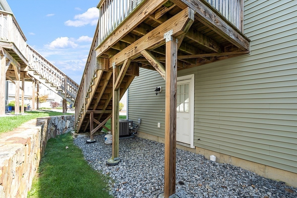 311 Littleton Road, Unit 20 Chelmsford, MA 01824 - Photo 8 of 30