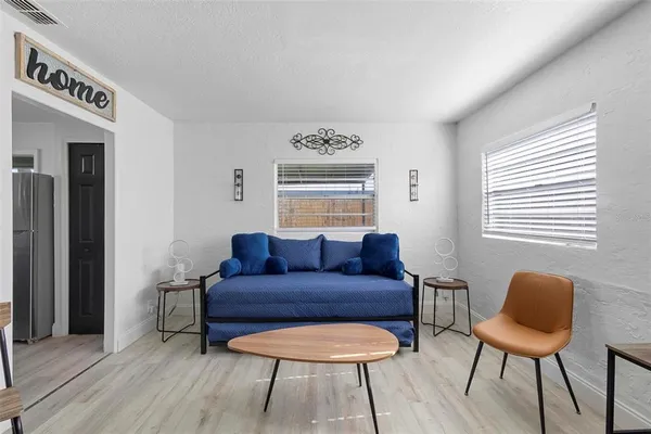 $340,000 | 2600 South Crystal Lake Drive, Orlando, FL 32806