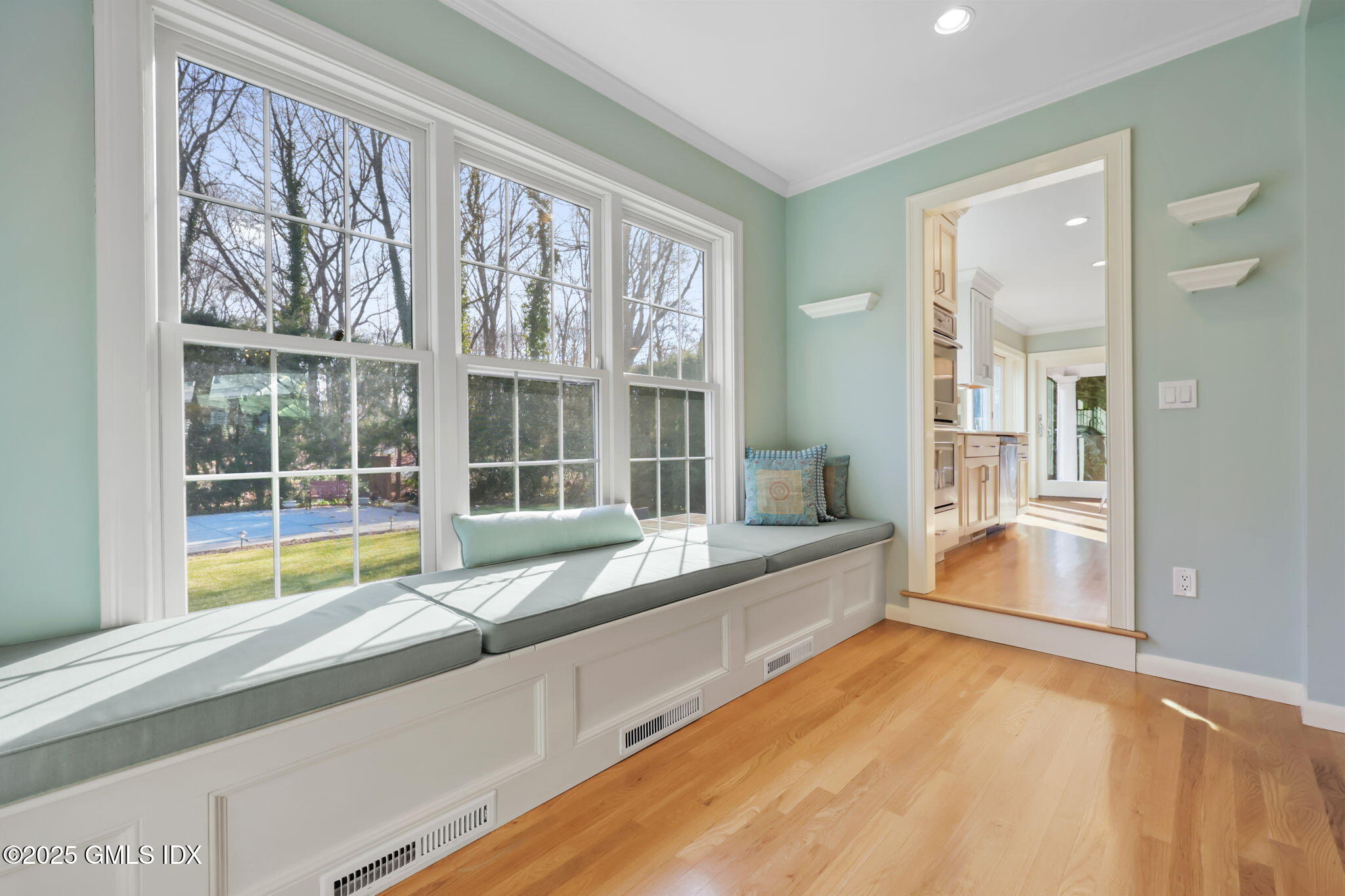 35 Indian Field Road Greenwich, CT 06830 - Photo 8 of 38 a view of a bathtub in a room