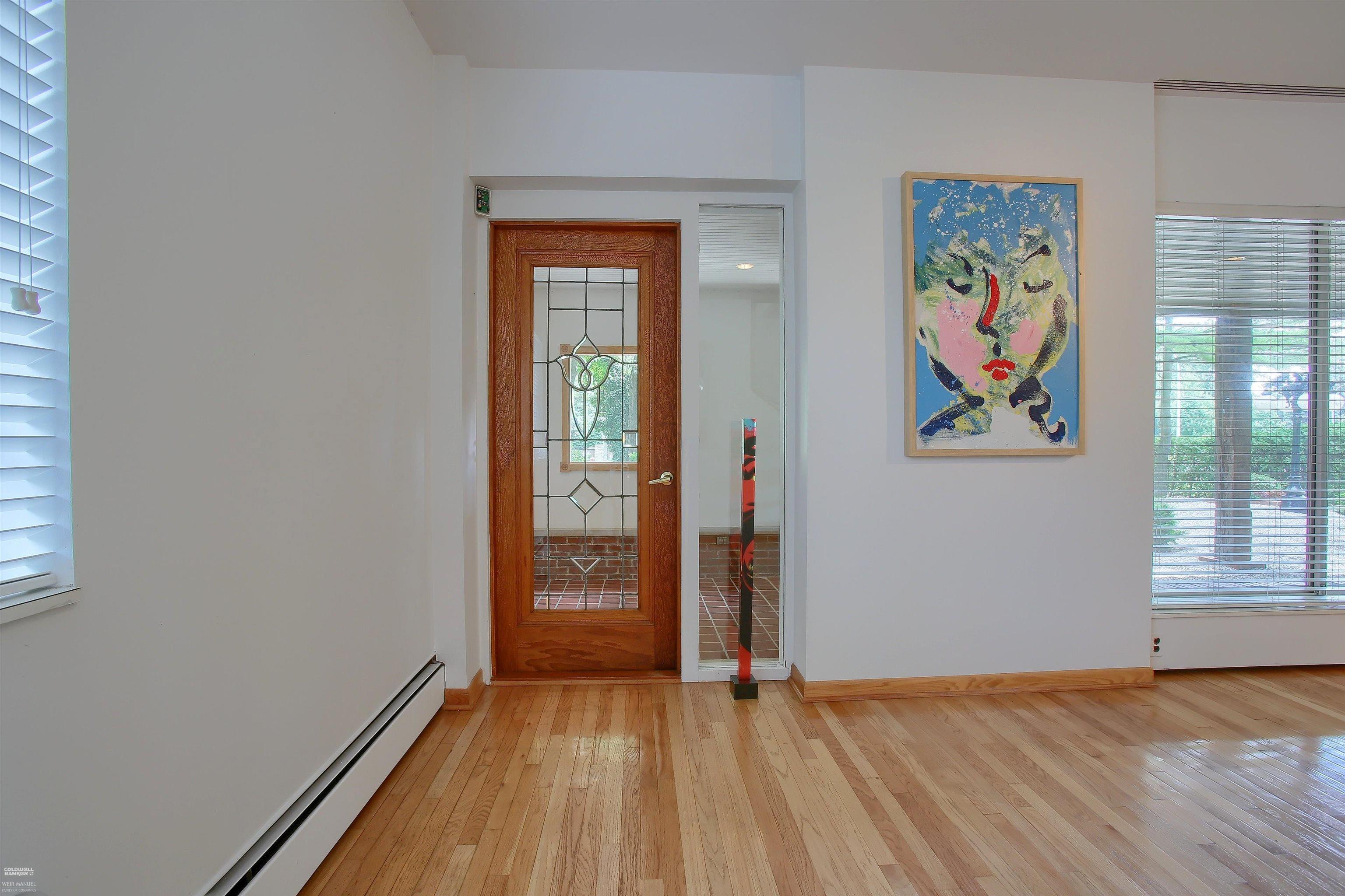 917 Lake Shore Road Grosse Pointe Shores, MI 48236 - Photo 8 of 44