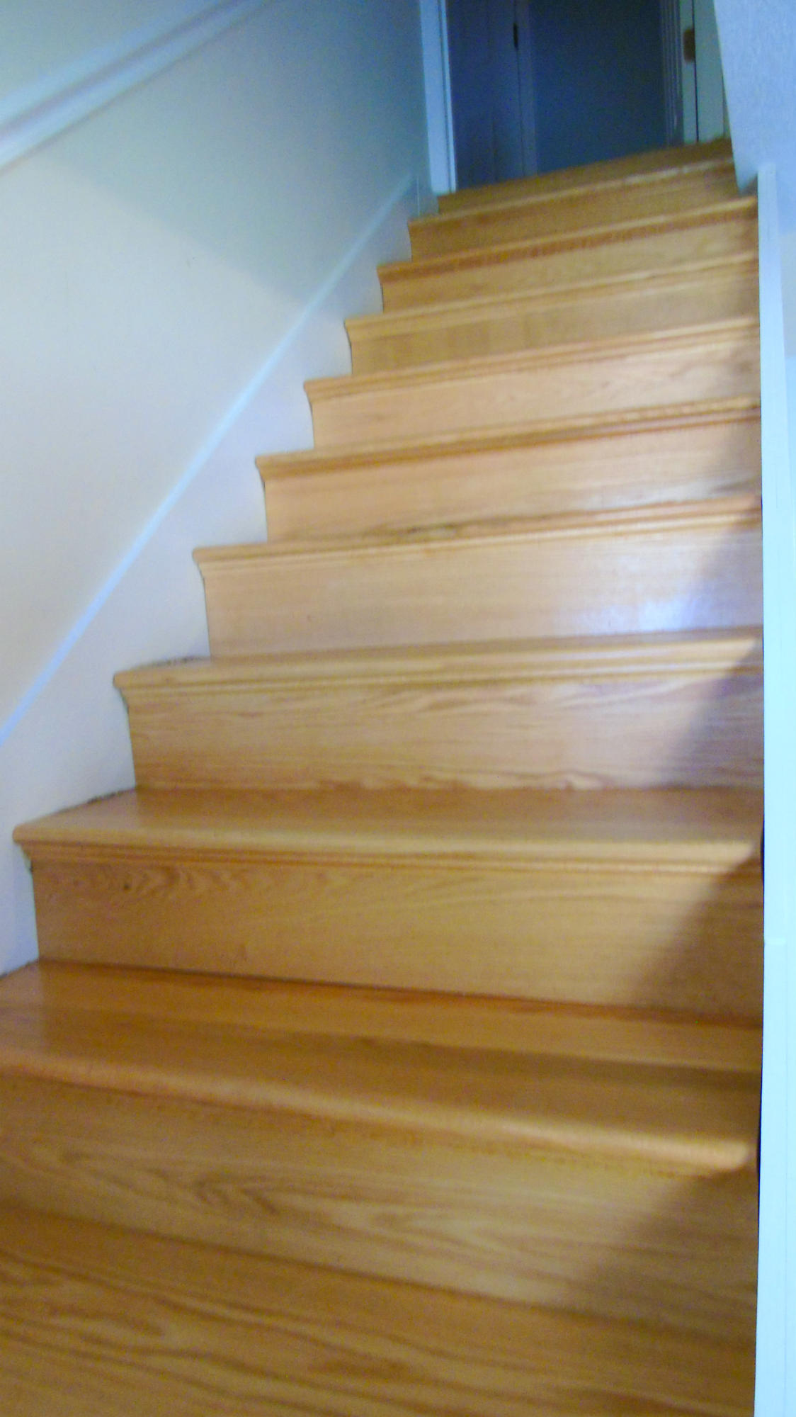 95 Cummings Road Ringgold, GA 30736 - Photo 13 of 28 Updated Wood steps to bonus room