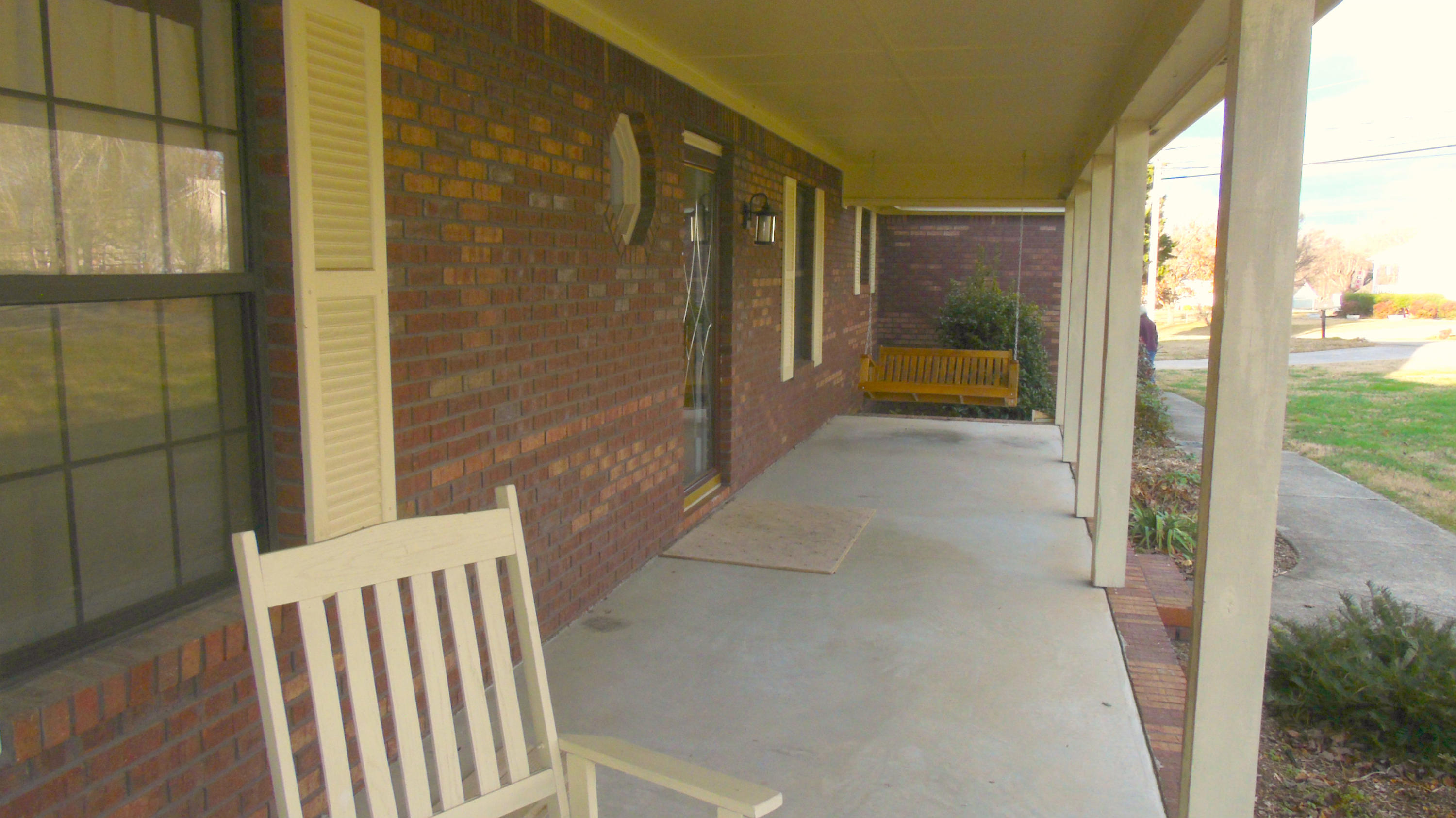 95 Cummings Road Ringgold, GA 30736 - Photo 19 of 28 Front porch