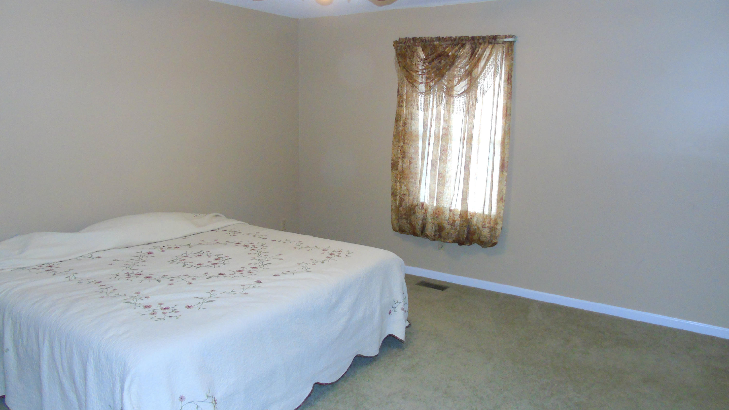 95 Cummings Road Ringgold, GA 30736 - Photo 21 of 28 Master bedroom will hold large bed