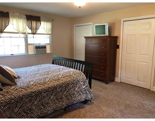500 Vinnicum Road Swansea, MA 02777 - Photo 9 of 28 Gallery Image 9