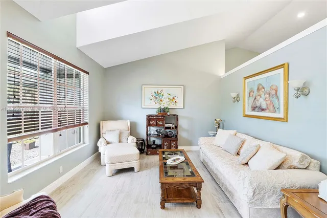 $1,075,000 | 16783 92nd Lane North, Loxahatchee, FL 33470