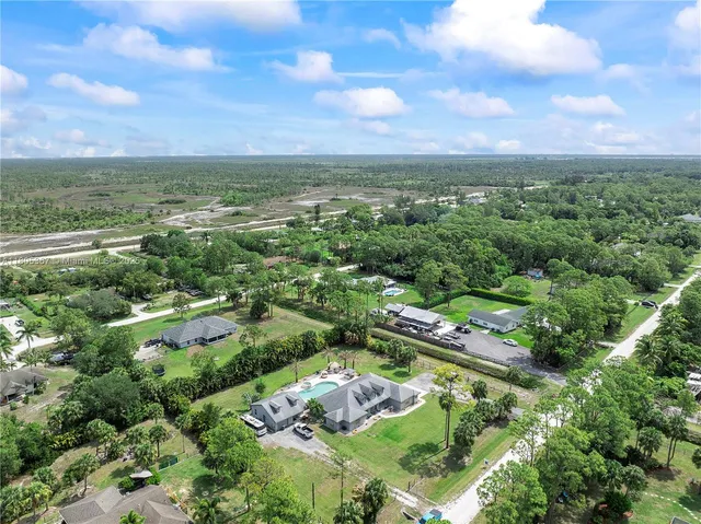 $1,075,000 | 16783 92nd Lane North, Loxahatchee, FL 33470