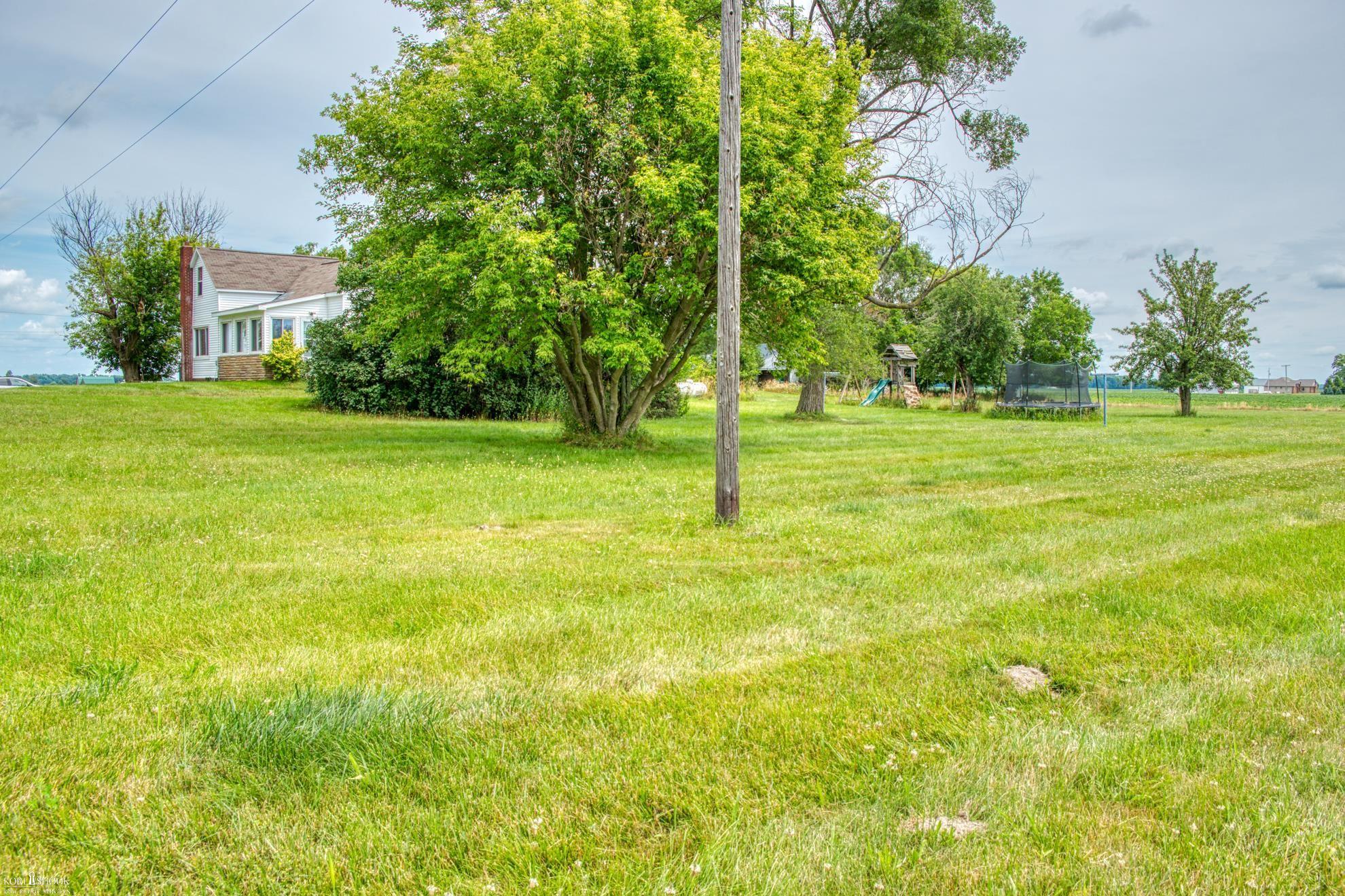 8488 North State Road Chesaning, MI 48616 - Photo 29 of 30 50148125-83c3506d-b334-4b3a-b0ac-cbfc0418ade3.JPG