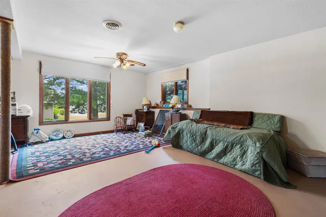 $279,900 | 217 Hancock Drive, Orangeville, IL 61060