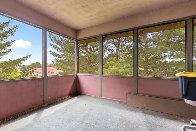 $279,900 | 217 Hancock Drive, Orangeville, IL 61060