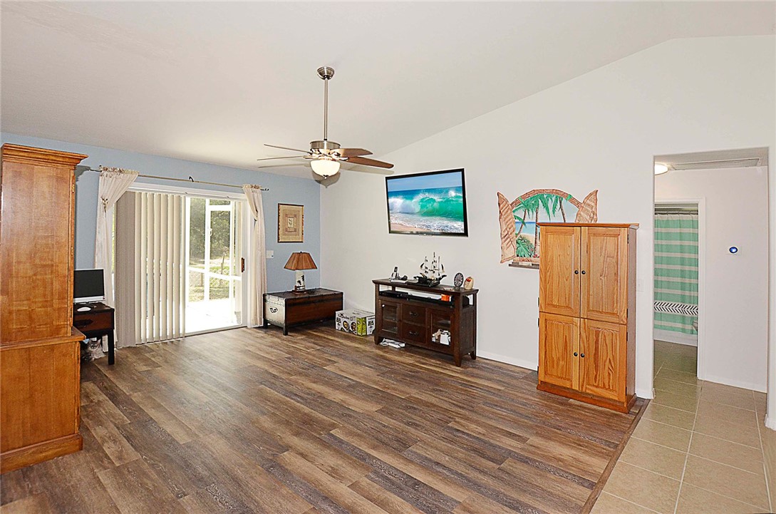 910 Roseland Road Sebastian, FL 32958 - Photo 13 of 36 Gallery Image 13