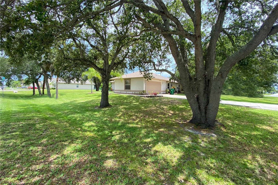 910 Roseland Road Sebastian, FL 32958 - Photo 34 of 36 Gallery Image 34