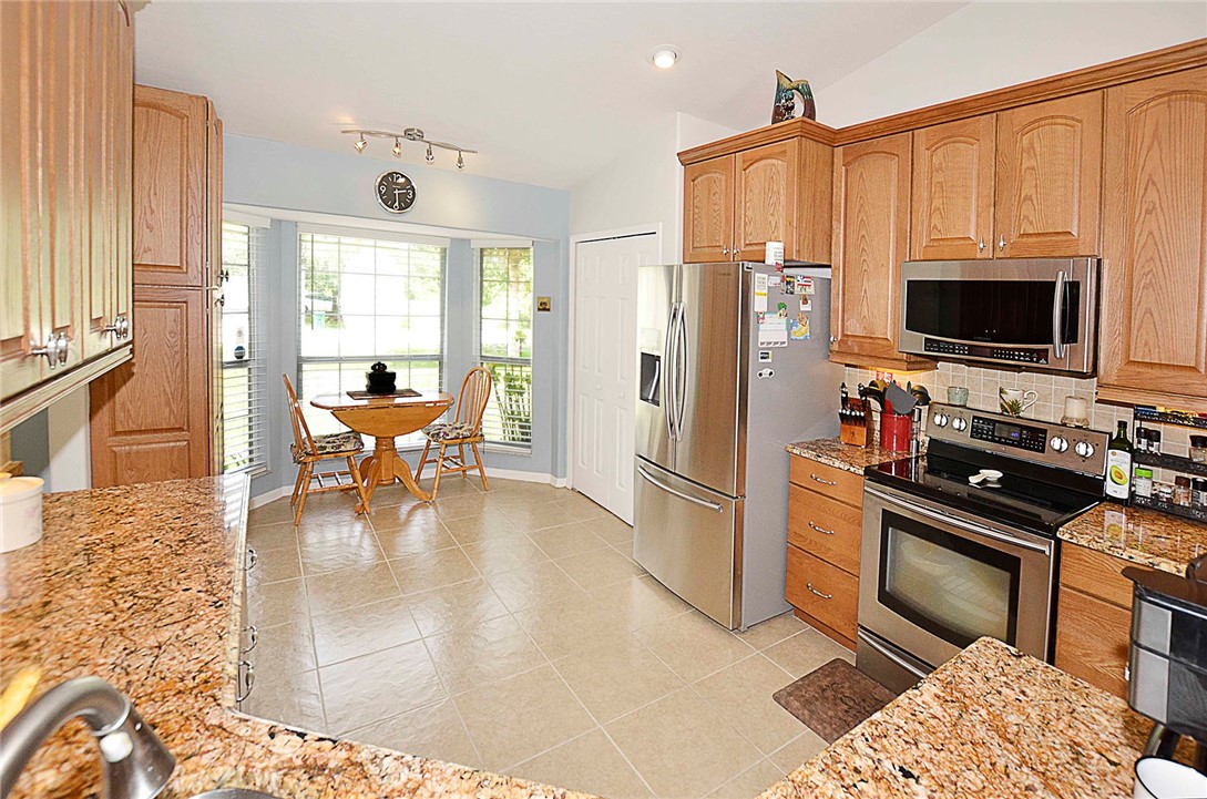 910 Roseland Road Sebastian, FL 32958 - Photo 5 of 36 Gallery Image 5