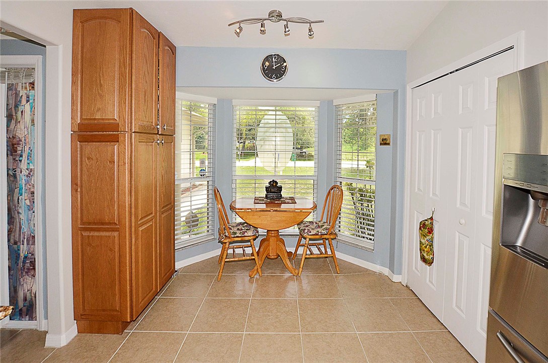 910 Roseland Road Sebastian, FL 32958 - Photo 9 of 36 Gallery Image 9