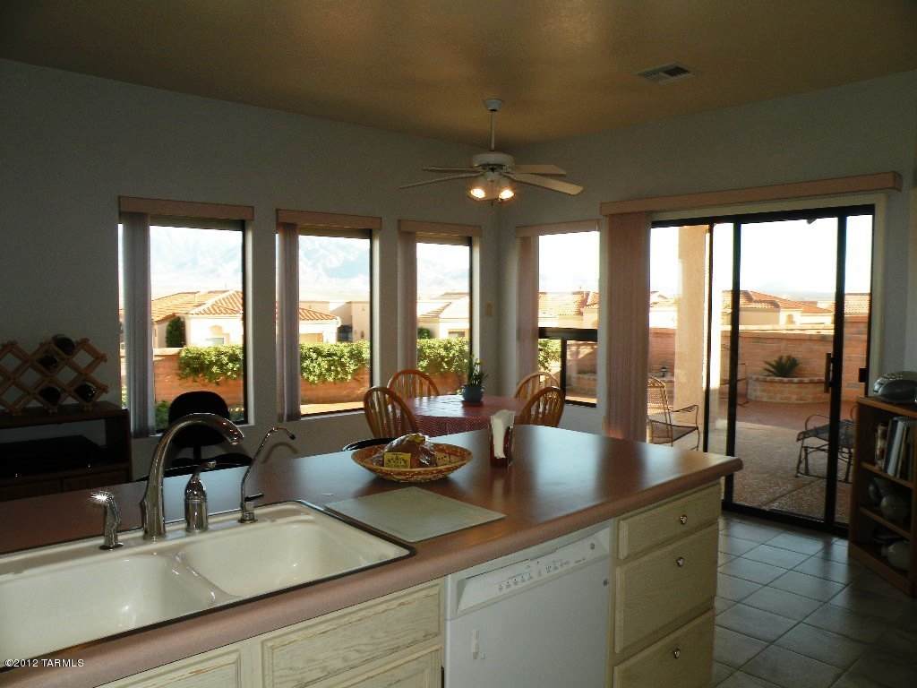 4895 South View Ridge Drive Green Valley, AZ 85622 - Photo 4 of 23