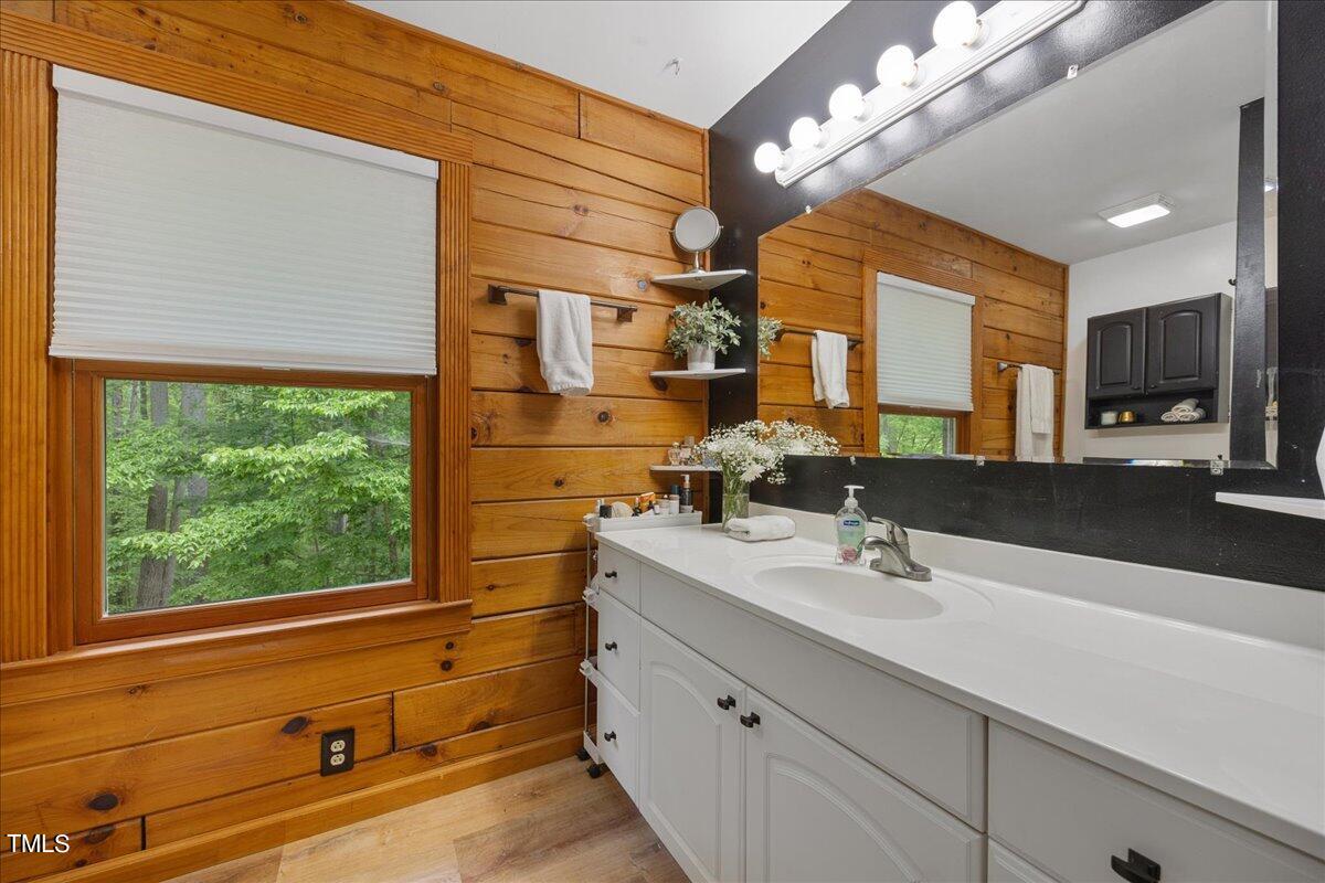 12513 Old Creedmoor Road Raleigh, NC 27613 - Photo 19 of 45 26-2A1A2393