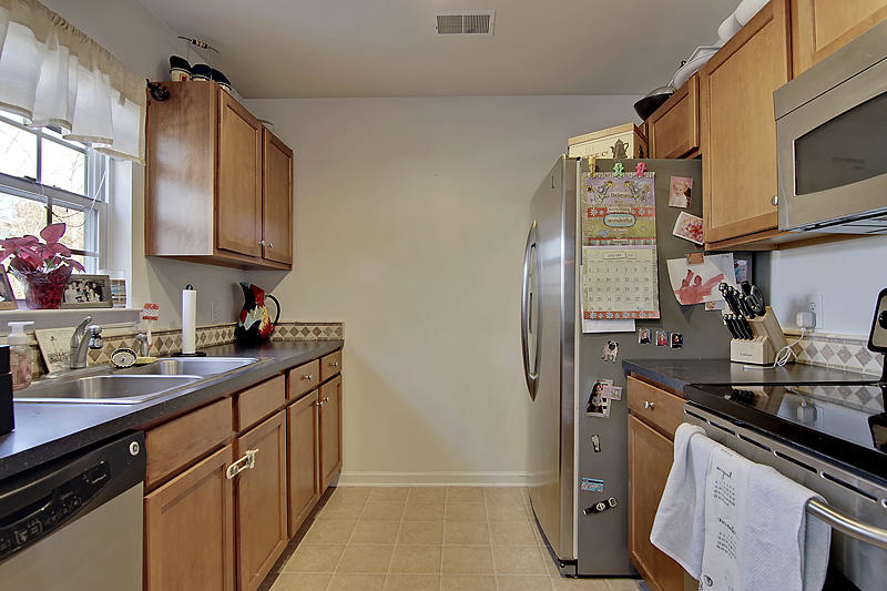129 Malibu Road Summerville, SC 29483 - Photo 13 of 29 IMG_6597_IMG_6603-copy
