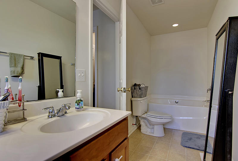 129 Malibu Road Summerville, SC 29483 - Photo 24 of 29 IMG_6718_IMG_6724-copy