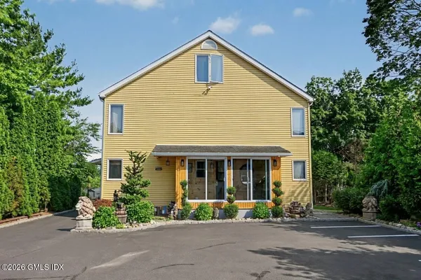 $10,000 | 69 Valley Road, Cos Cob, CT 06807