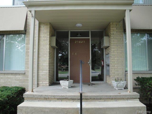 25825 Lahser Road, Unit 3 Southfield, MI 48033 - Photo 2 of 8 ENTRY