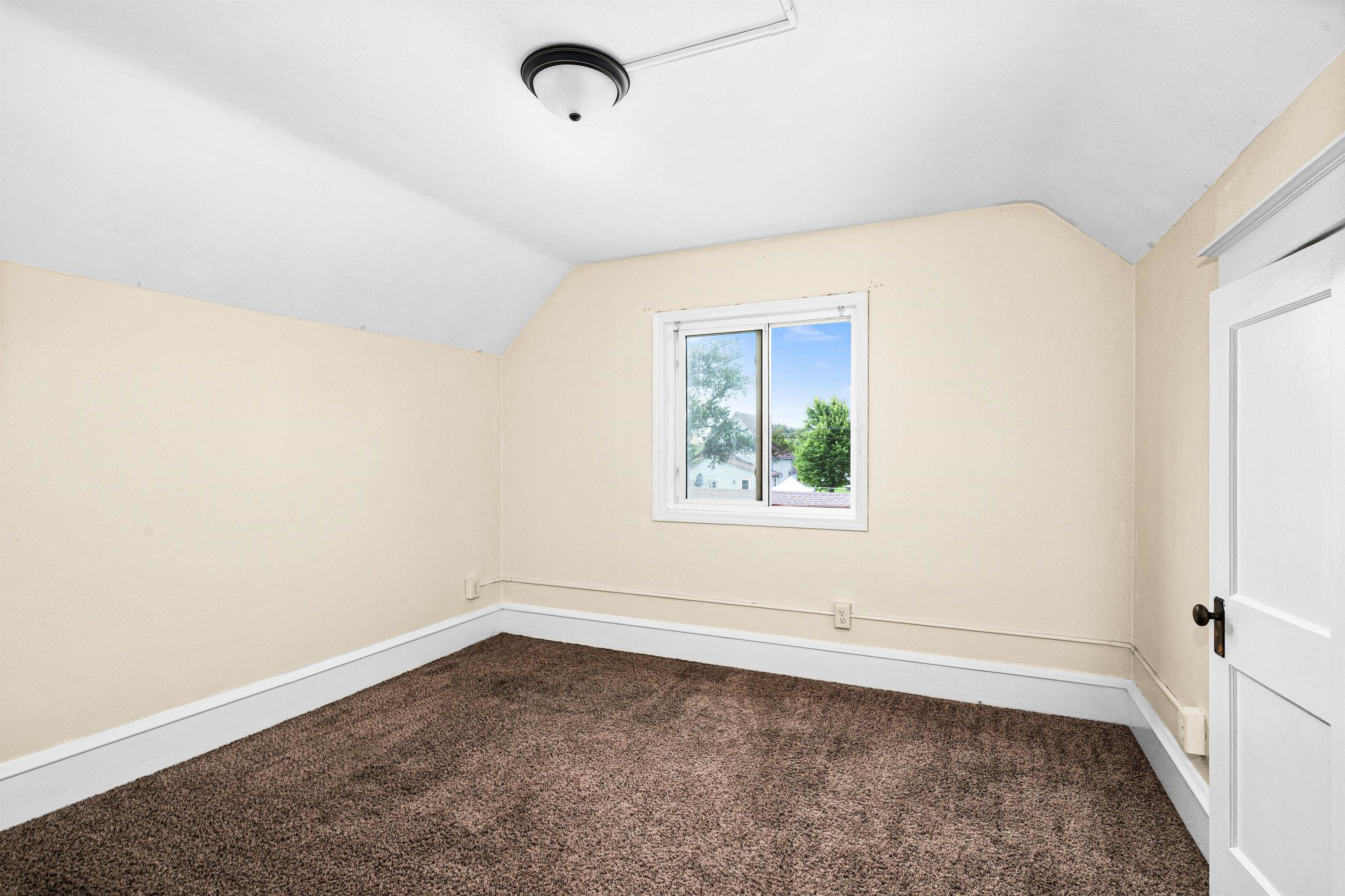 4022 East 2nd Street Superior, WI 54880 - Photo 14 of 30 Bedroom