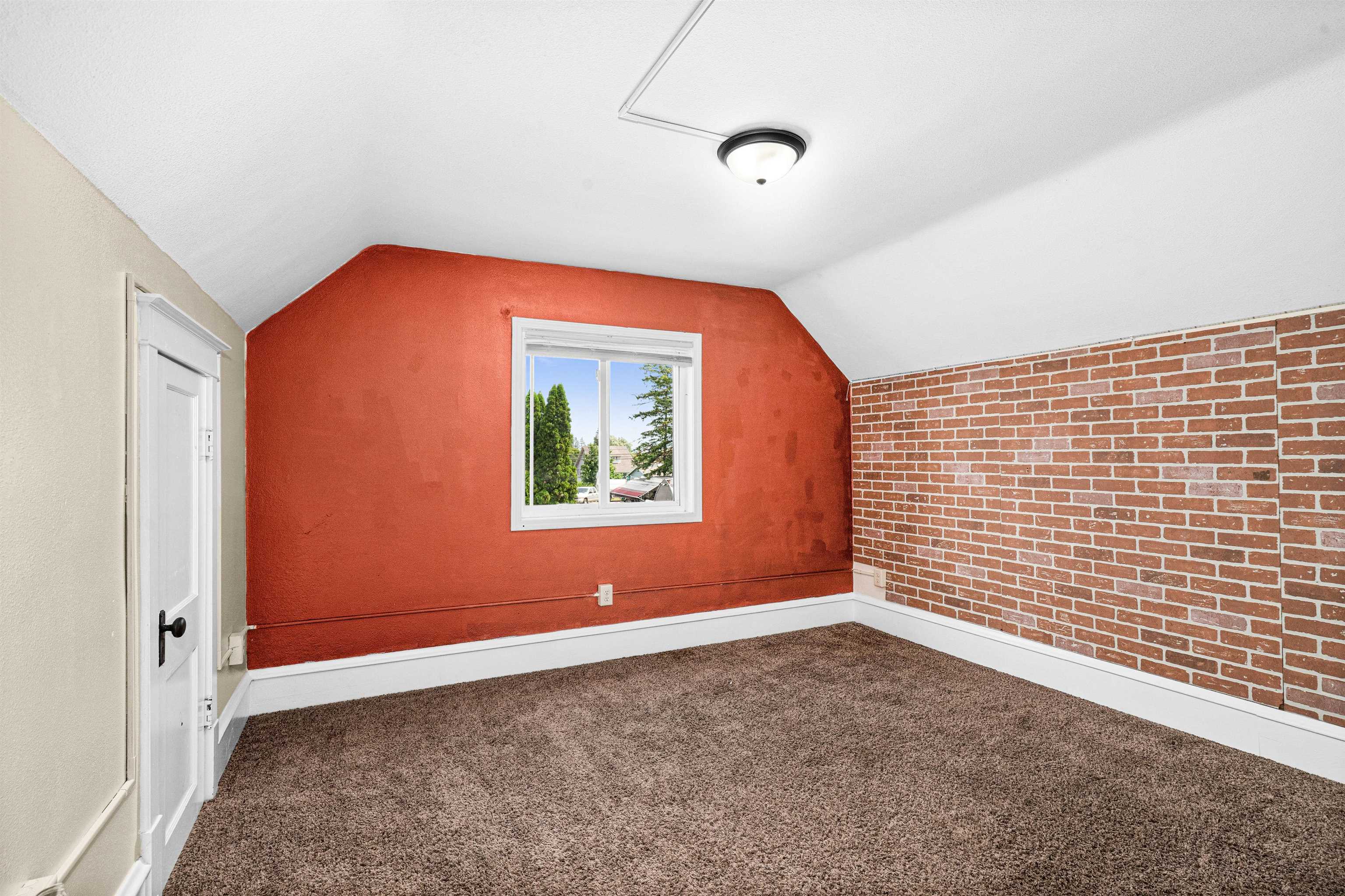 4022 East 2nd Street Superior, WI 54880 - Photo 19 of 30 Bedroom 1