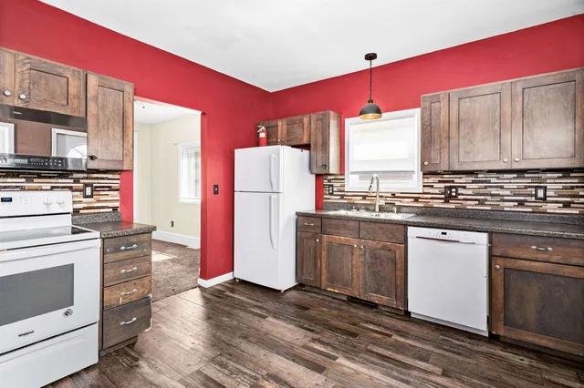 $230,000 | 4022 East 2nd Street, Superior, WI 54880