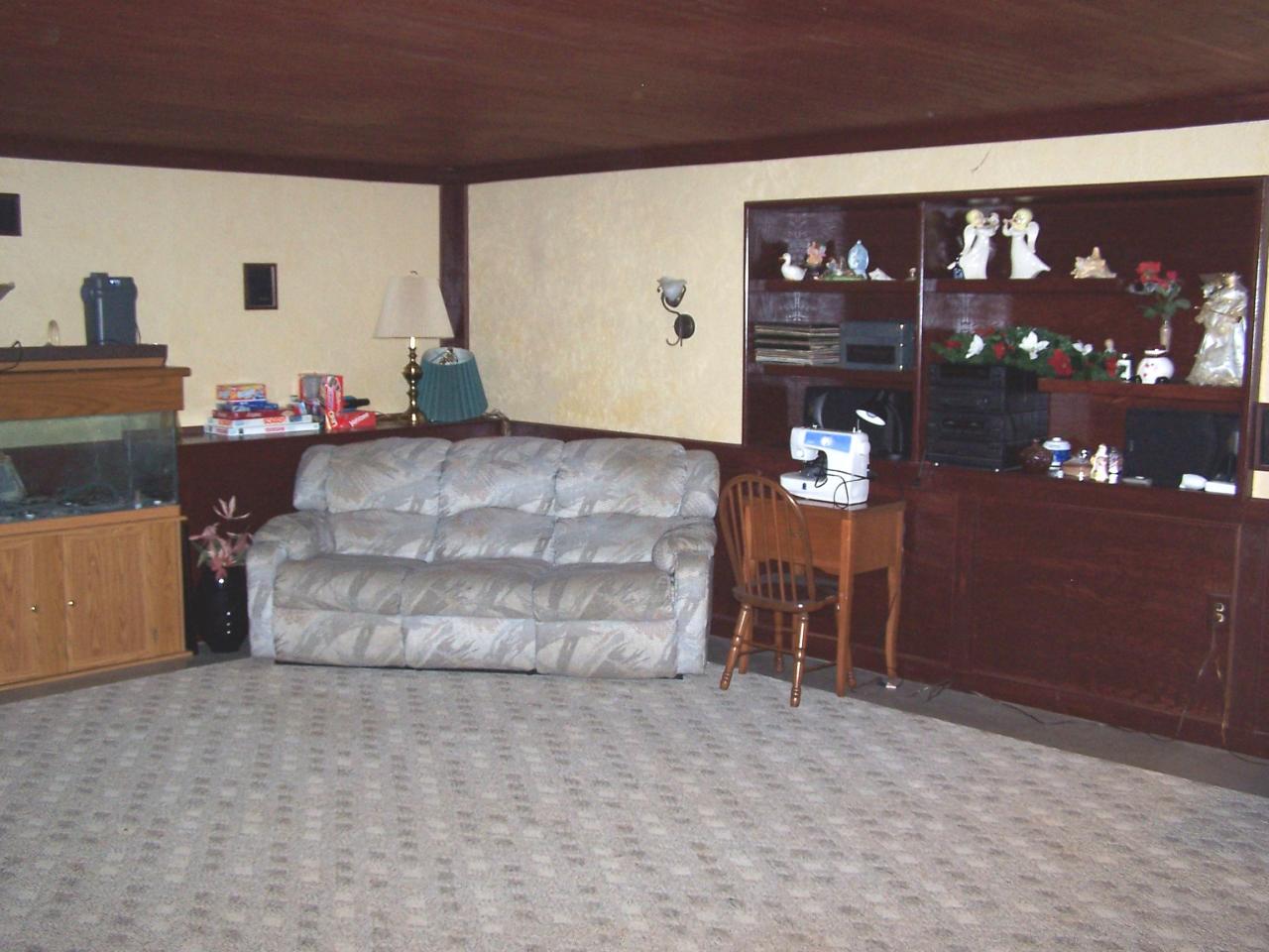 1334 Thomasson Mill Road Goodview, VA 24095 - Photo 3 of 7 a living room with furniture