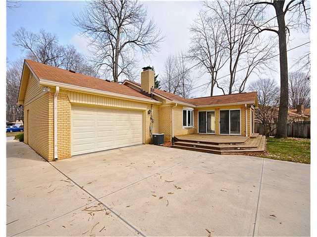 719 Griffin Road Indianapolis, IN 46227 - Photo 17 of 22 Gallery Image 17