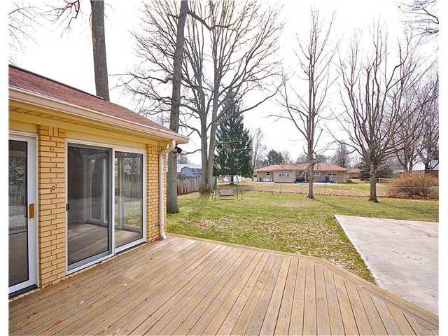 719 Griffin Road Indianapolis, IN 46227 - Photo 19 of 22 Gallery Image 19