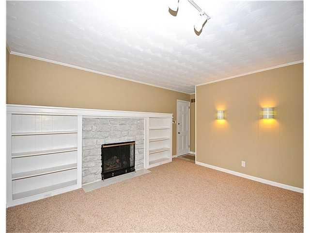 719 Griffin Road Indianapolis, IN 46227 - Photo 6 of 22 Gallery Image 6