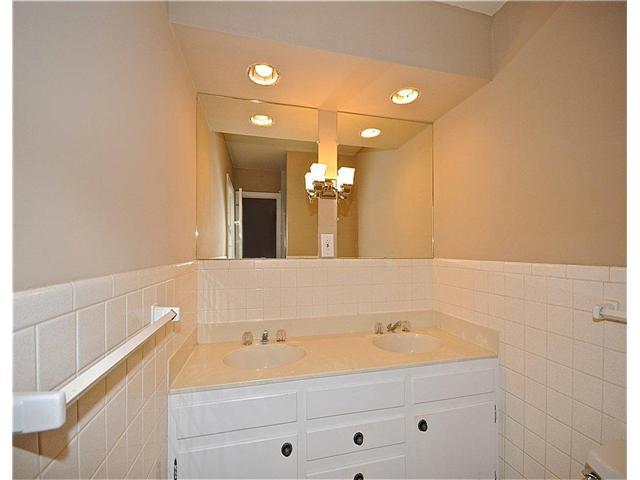 719 Griffin Road Indianapolis, IN 46227 - Photo 10 of 22 Gallery Image 10