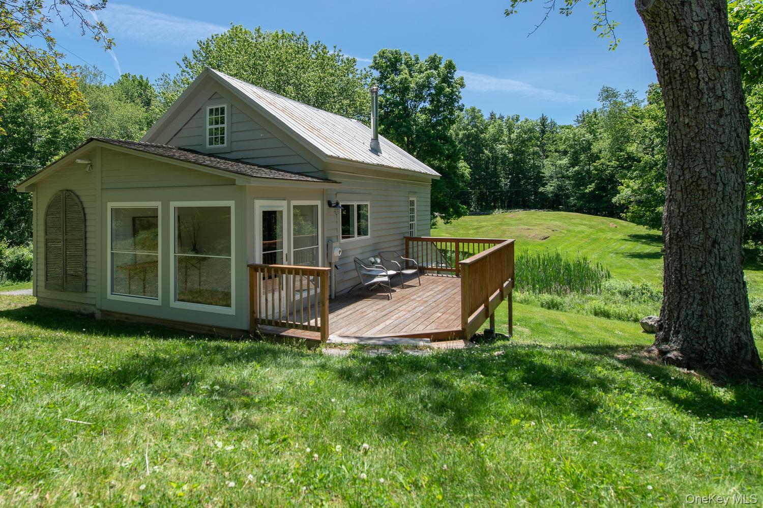 275 Pitts Road Chatham, NY 12136 - Photo 3 of 40