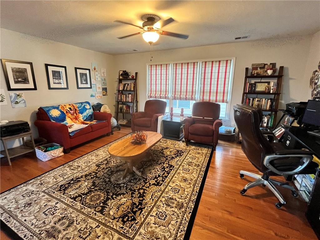 307 Cornerstone Trace Woodstock, GA 30188 - Photo 17 of 43