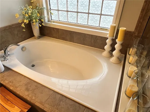 $575,000 | 307 Cornerstone Trace, Woodstock, GA 30188