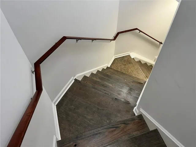 $575,000 | 307 Cornerstone Trace, Woodstock, GA 30188