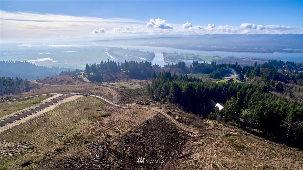 3 Island View Road, Unit C Woodland, WA 98674 - Photo 1 of 9 Gallery Image 1